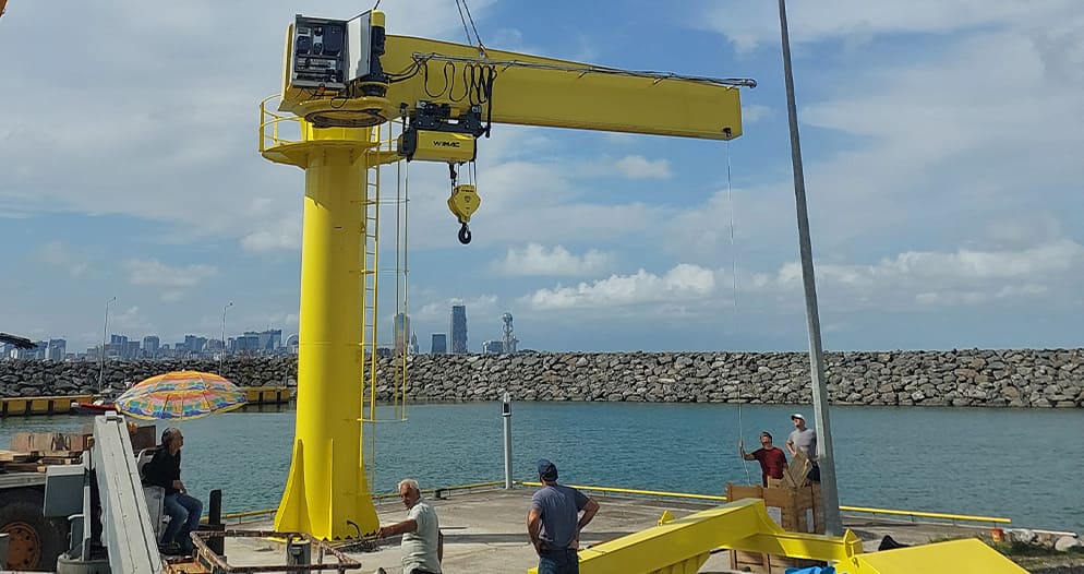 Potence Autoportante